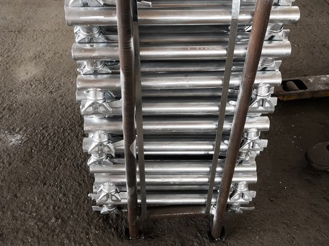 ringlock scaffolding leg lock